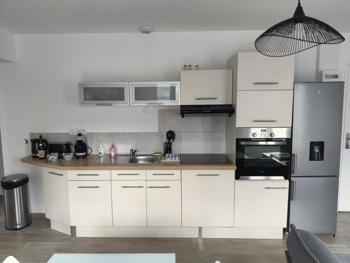 Appartement T3 Plume Hyper Centre D'Ernée Kültér fotó