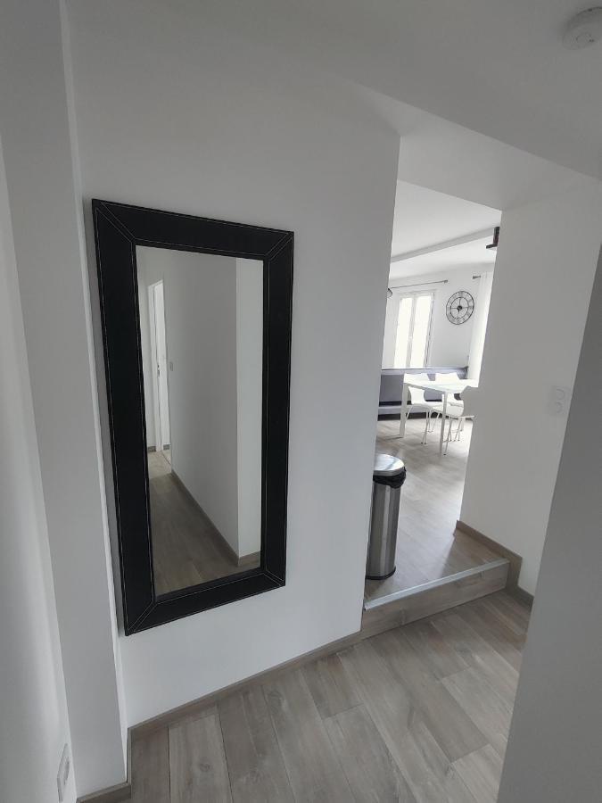 Appartement T3 Plume Hyper Centre D'Ernée Kültér fotó